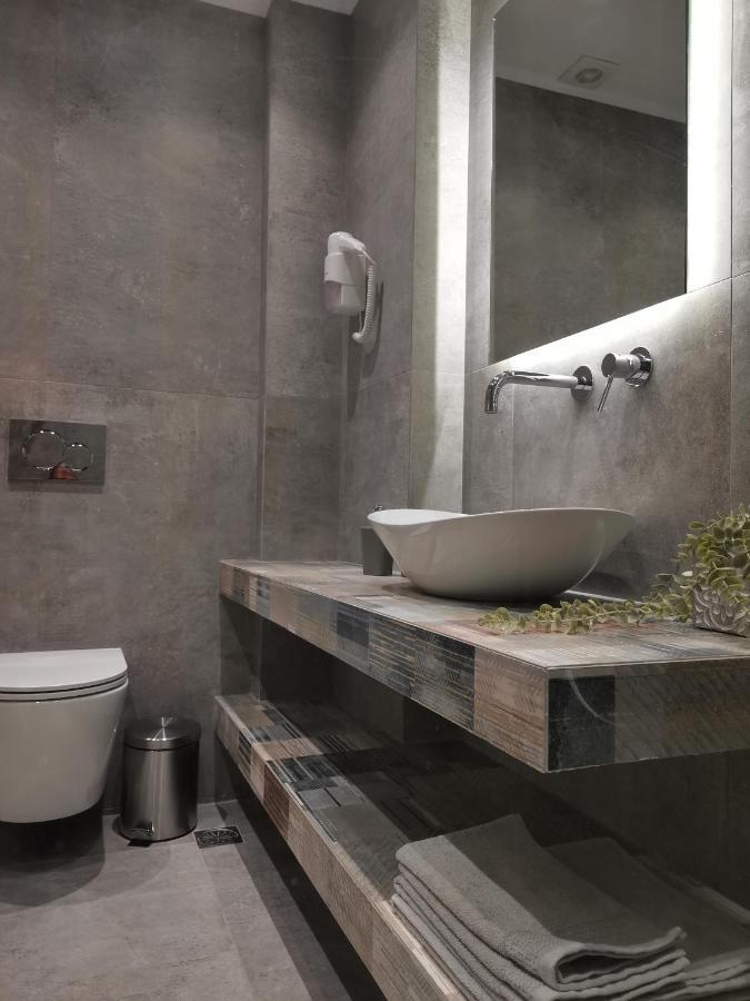 Historic Center Luxury Studio Apartment Атина Екстериор снимка